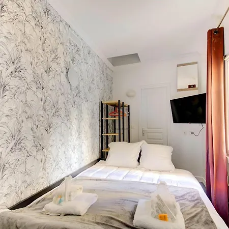 Bluestay 187 - A パリ